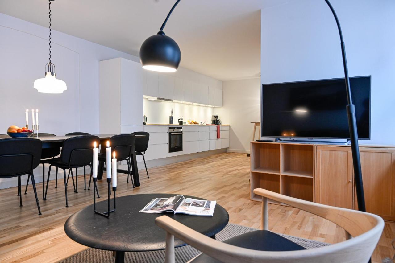 Sanders Tower - Cozy Two-bedroom In Charming * København