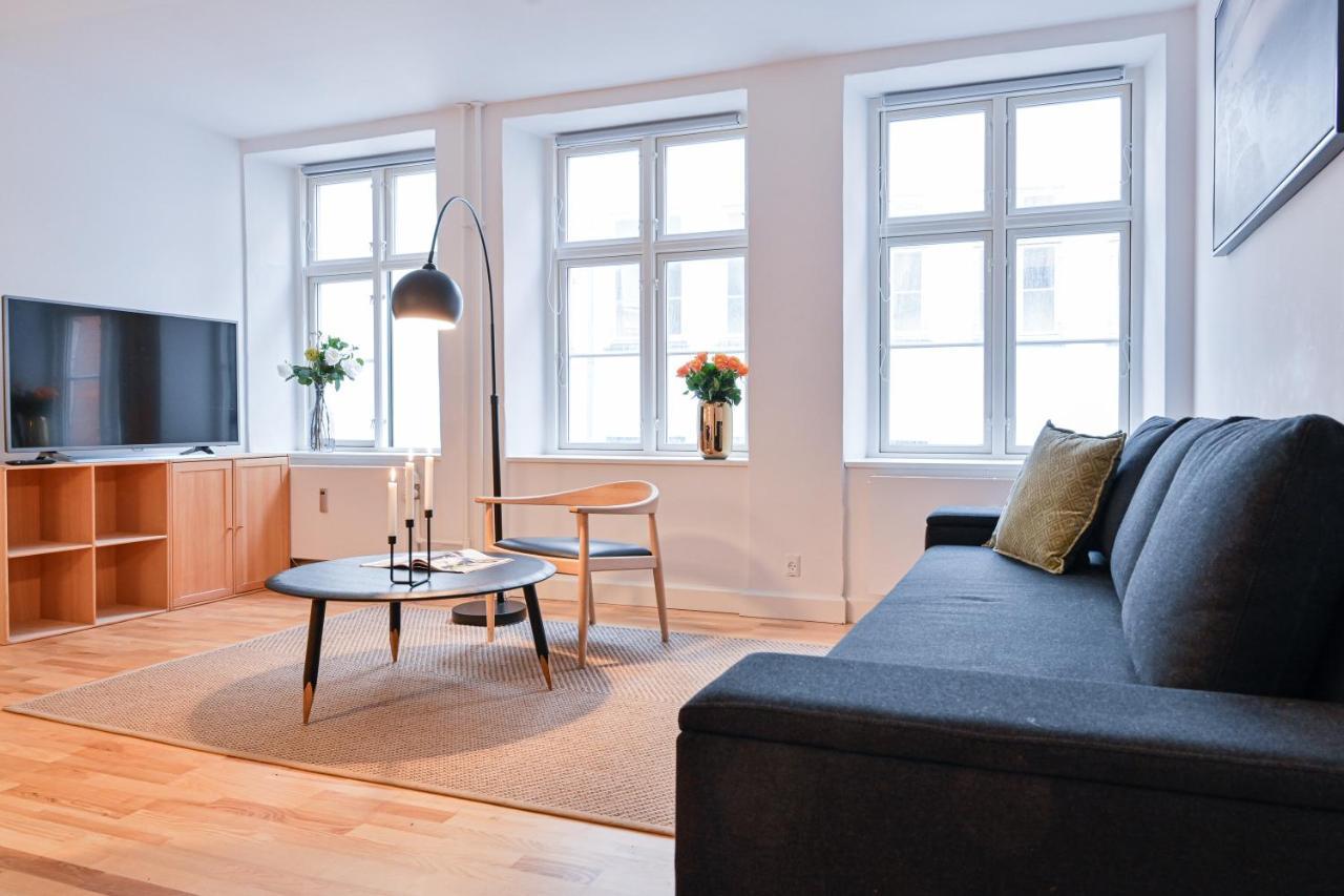 Sanders Tower - Cozy Two-bedroom In Charming Lejlighed *