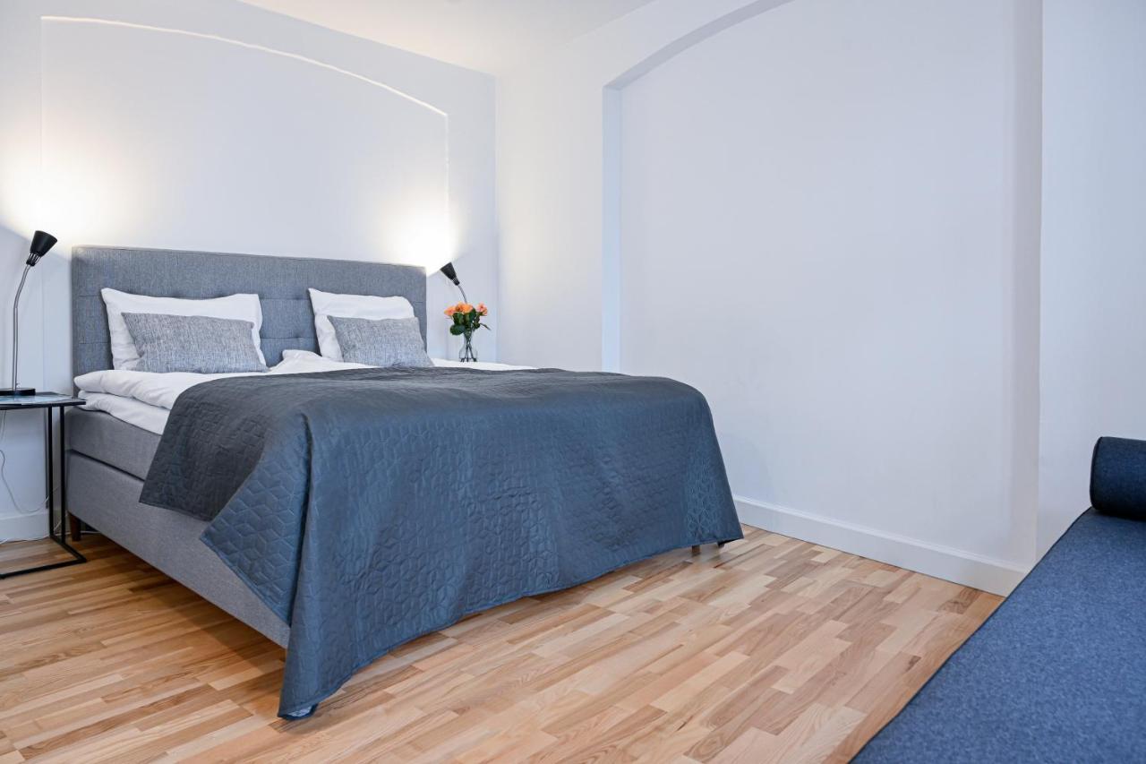 Sanders Tower - Cozy Two-bedroom In Charming Apartamento